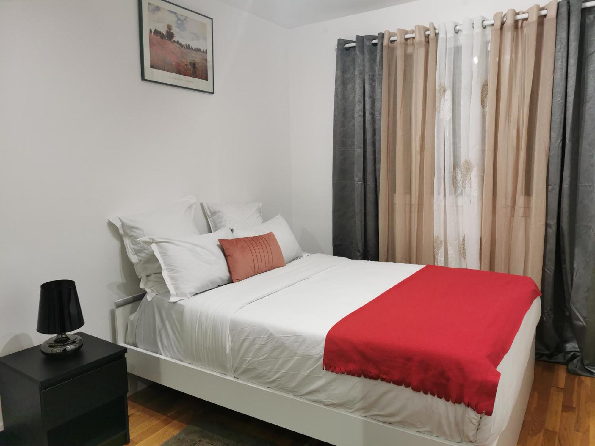 Appartement Meubles A Villeurbanne Lyon Екстер'єр фото